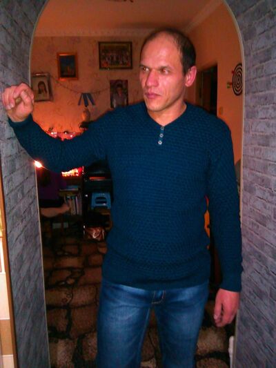  ,   Viktor, 45 ,   ,   , c 