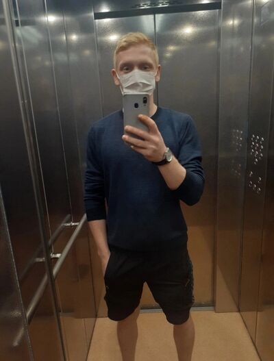  -,   Maxim, 30 ,   ,   , c , 