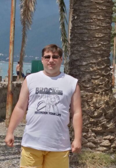  ,   Evgen, 44 ,   ,   