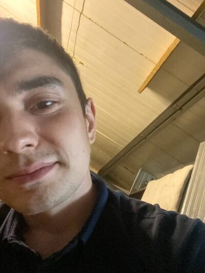  ,   Ruslan, 24 ,   ,   