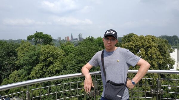  ,   Igor, 37 ,   ,   , c 