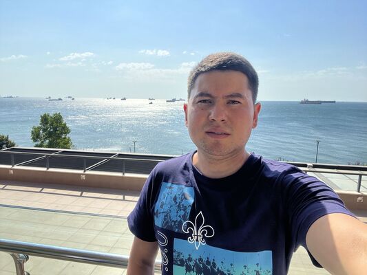  Ikhtiman,   , 32 ,   ,   