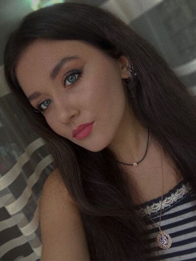  ,   Angelina, 29 ,   ,   