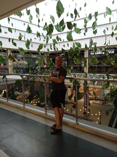  ,   Pavel, 38 ,   ,   
