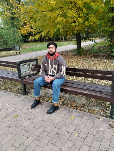  ,   Ahmad, 32 ,   ,   