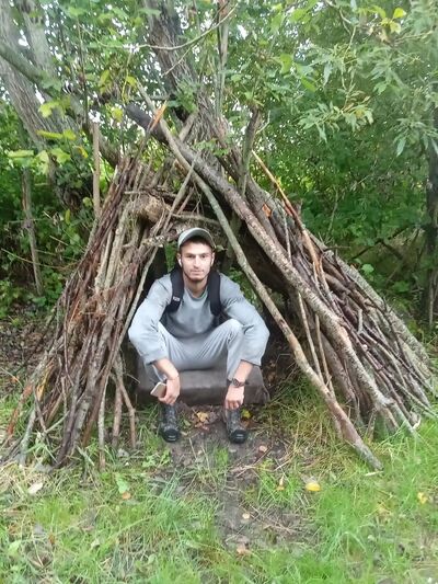  ,   Alik, 28 ,   
