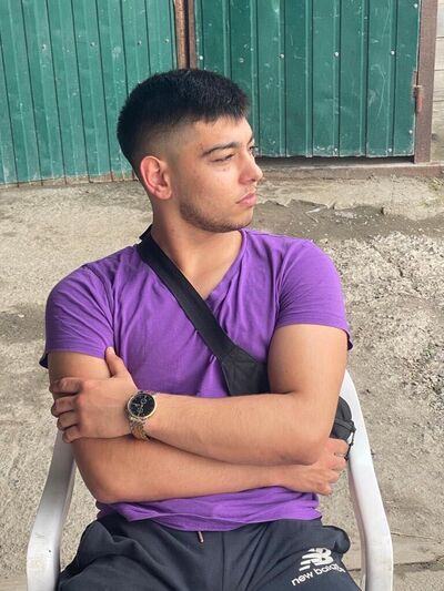  -,   , 21 ,   ,   