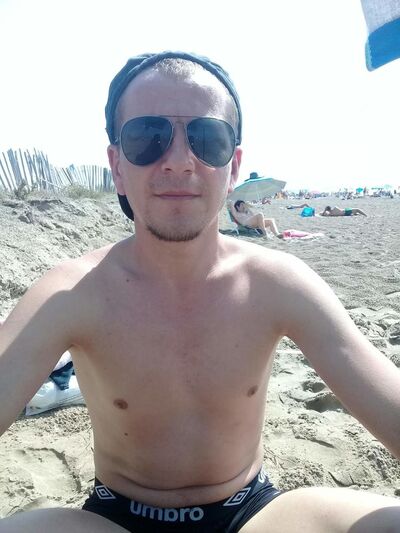  ,   Igor, 32 ,   ,   , c 