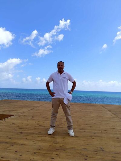  ,   Kareem, 42 ,   c 