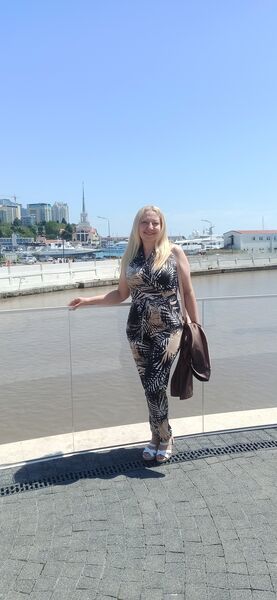  ,   Ekaterina, 50 ,   c 