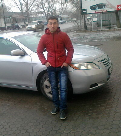  ,   Nurik, 35 ,   
