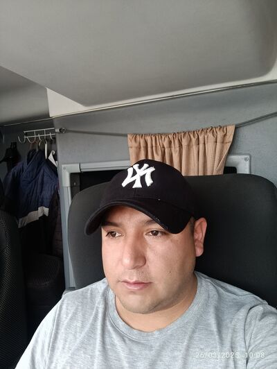  Quito,   Joel, 35 ,   ,   