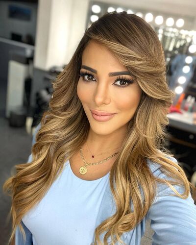  ,   Jasmine, 26 ,   c 