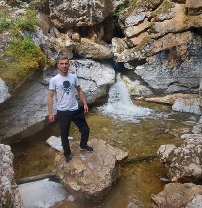  ,   Alexander, 28 ,   c , 