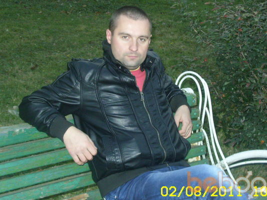  ,   Vadik, 44 ,   