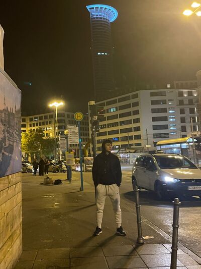  Frankfurt am Main,   Zzzz, 19 ,   , 