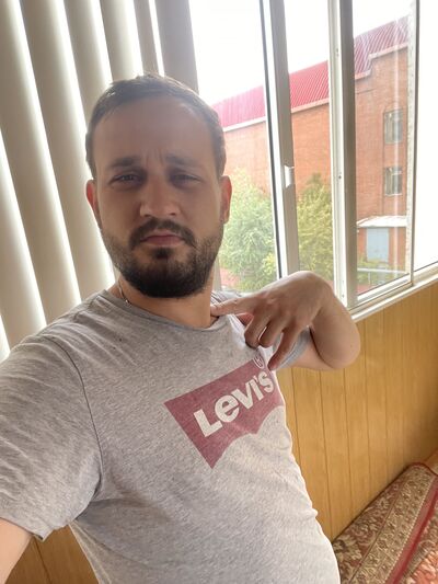  ,   Ararat, 29 ,   ,   