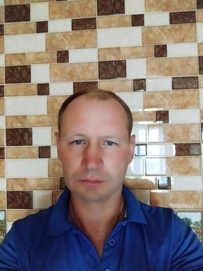  ,   Leonid, 52 ,   ,   , c 