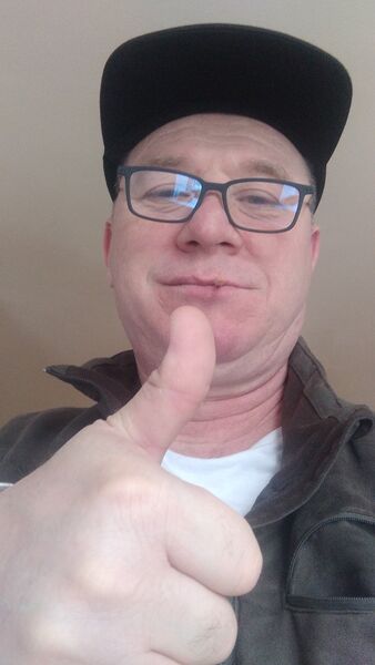  Abbots Langley,   Akaki, 43 ,   c 