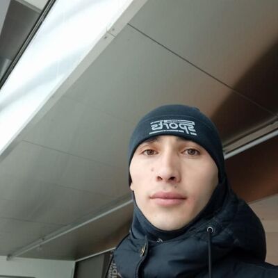  ,   Hosilbek, 32 ,   ,   
