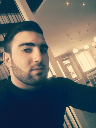  ,   Hendo, 27 ,   ,   , c 