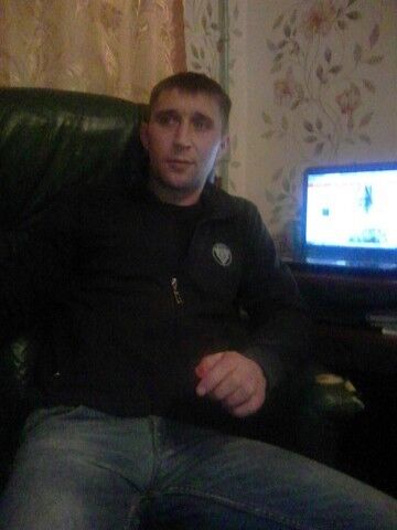  ,   Stas, 40 ,   