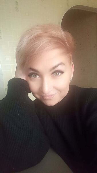  ,   Tati, 36 ,  