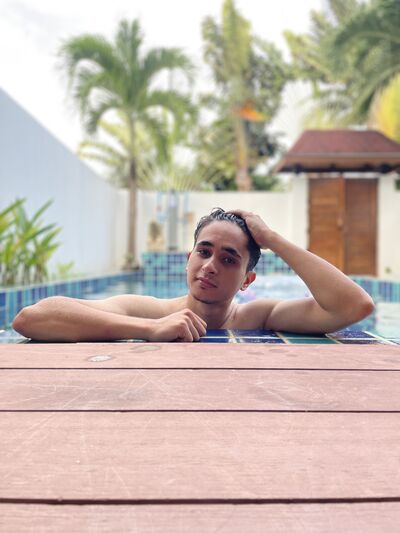  ,   Yigit, 26 ,   ,   