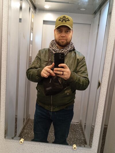  ,   Kostelio, 42 ,   ,   , c 