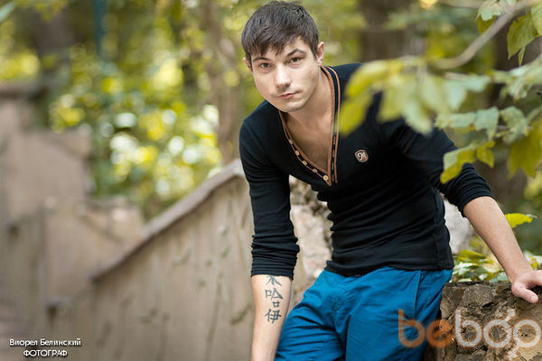  ,   Mike, 32 ,   