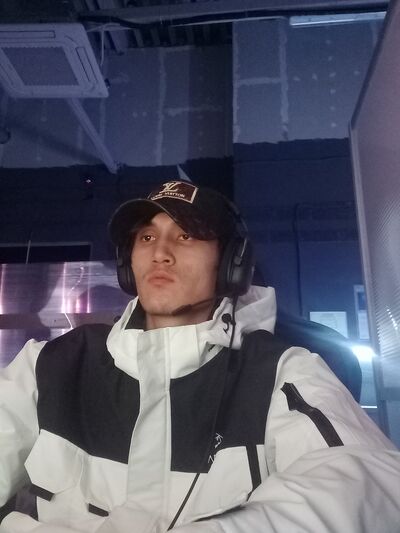 ,   Azik, 28 ,   ,   