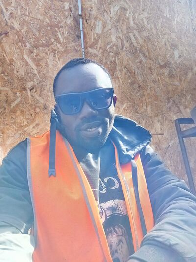 ,   Micheal, 32 ,   ,   