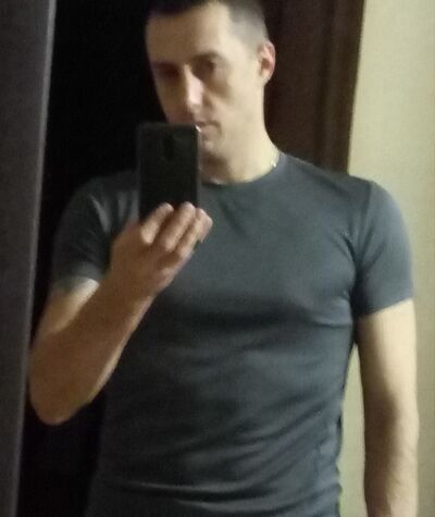  ,   Alex, 42 ,   ,   , c 