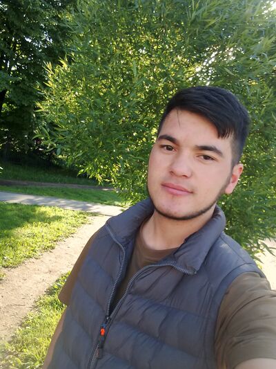  ,   Izzatillo, 22 ,   ,   