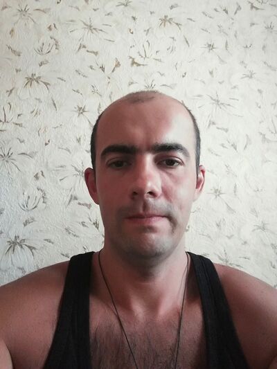  ,   Antonio, 43 ,  