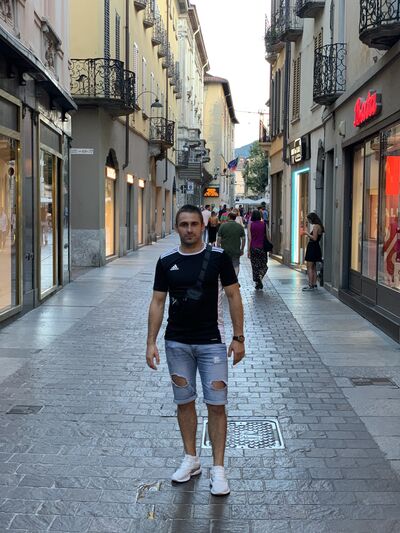  ,   Vitalii, 33 ,   ,   