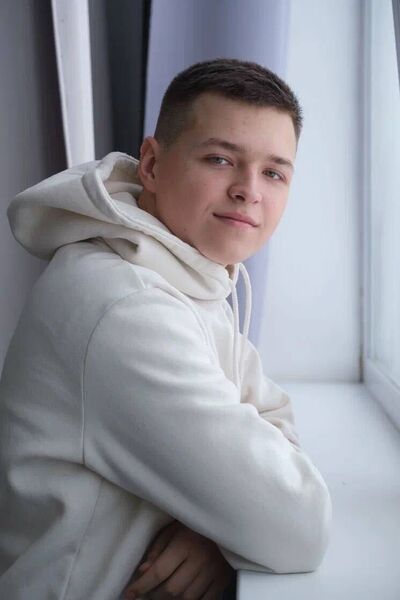  ,   , 19 ,     , c 