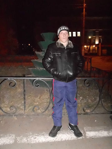  ,   Wiktor, 35 ,   ,   , c 