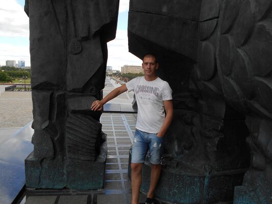  ,   Rustem, 38 ,   ,   