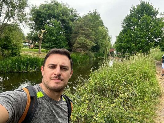  ,   Pasha, 37 ,   ,   , c , 