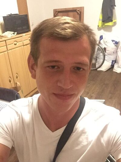  ,   Sasha, 32 ,   ,   