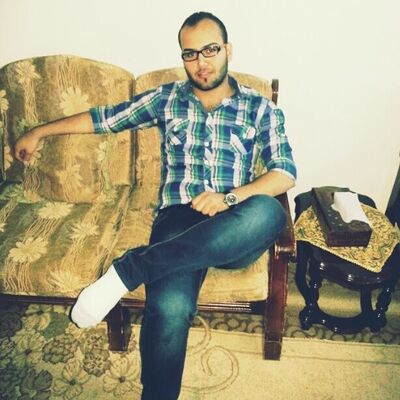  ,   Aldeen, 34 ,   