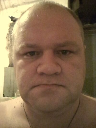  -,   Alek, 43 ,   ,   , c 