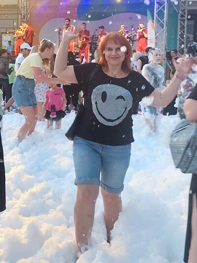  ,   Larisa, 46 ,     , c 