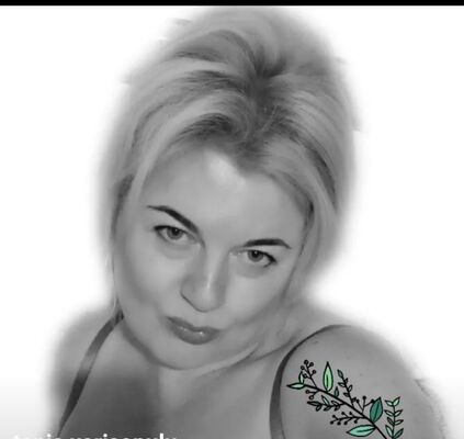  ,   Tania, 51 ,   ,   