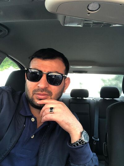  -,   Rafael, 37 ,   ,   