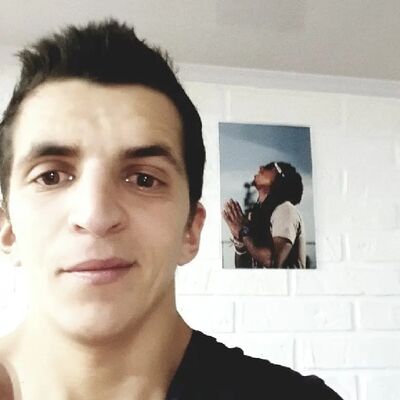  ,   Vasky, 32 ,   ,   
