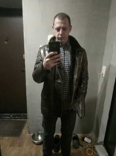  ,   Ilya, 32 ,     , c 
