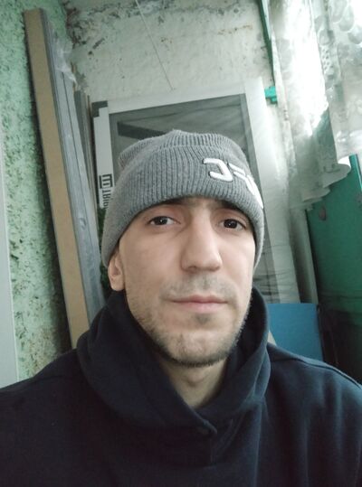  ,   Gasan, 33 ,   ,   