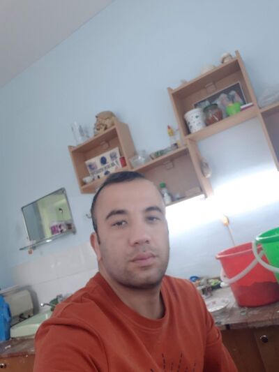  ,   Maks, 28 ,   ,   , c 